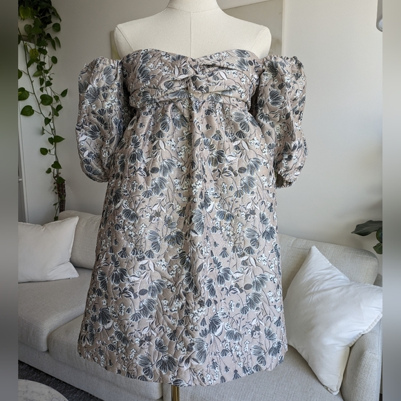 En Saison Poplin Babydoll Dress - Picture 5 of 10